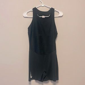 DRI FIT ADV Nike women’s running romper